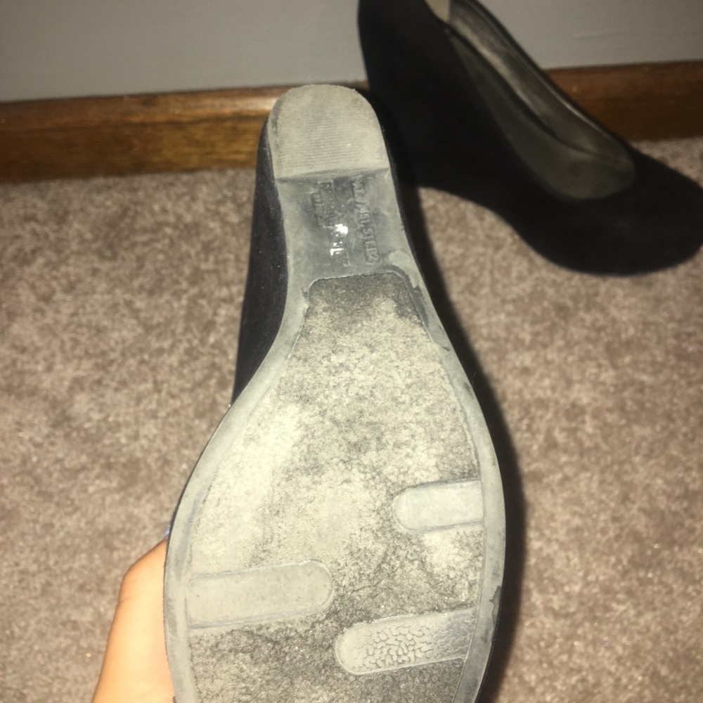 wedges - Picture 2 of 2